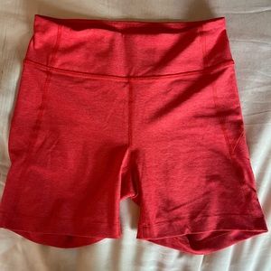 Outdoor voices warmup short